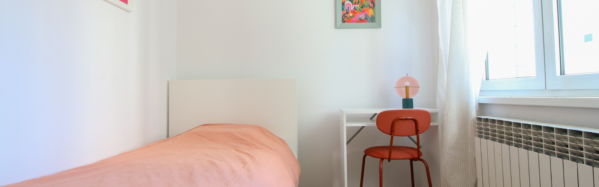 The image shows one of the bedrooms in Apt Ogrizovic 2.